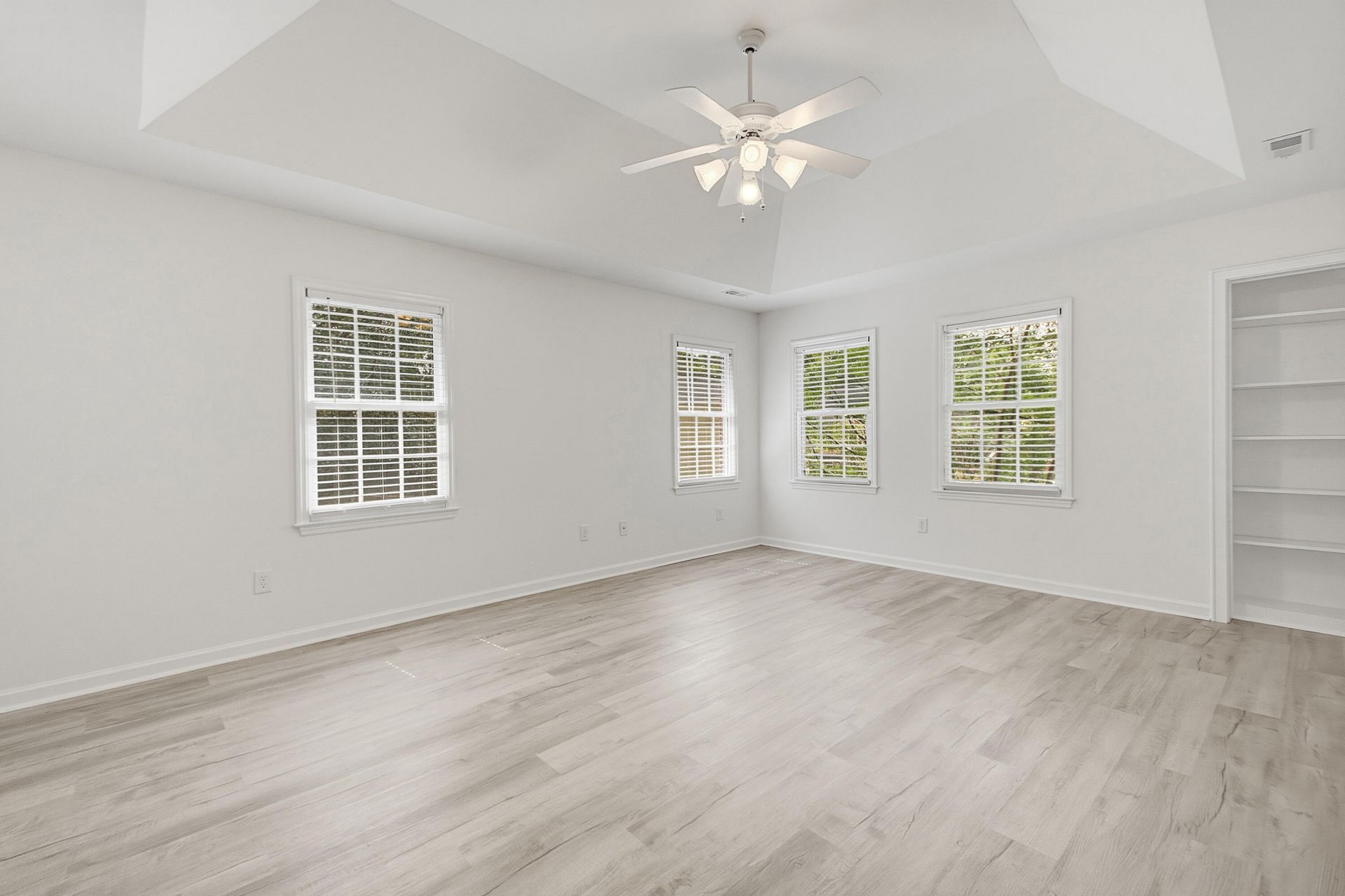 113 N Gateshead Crossing Photo 25
