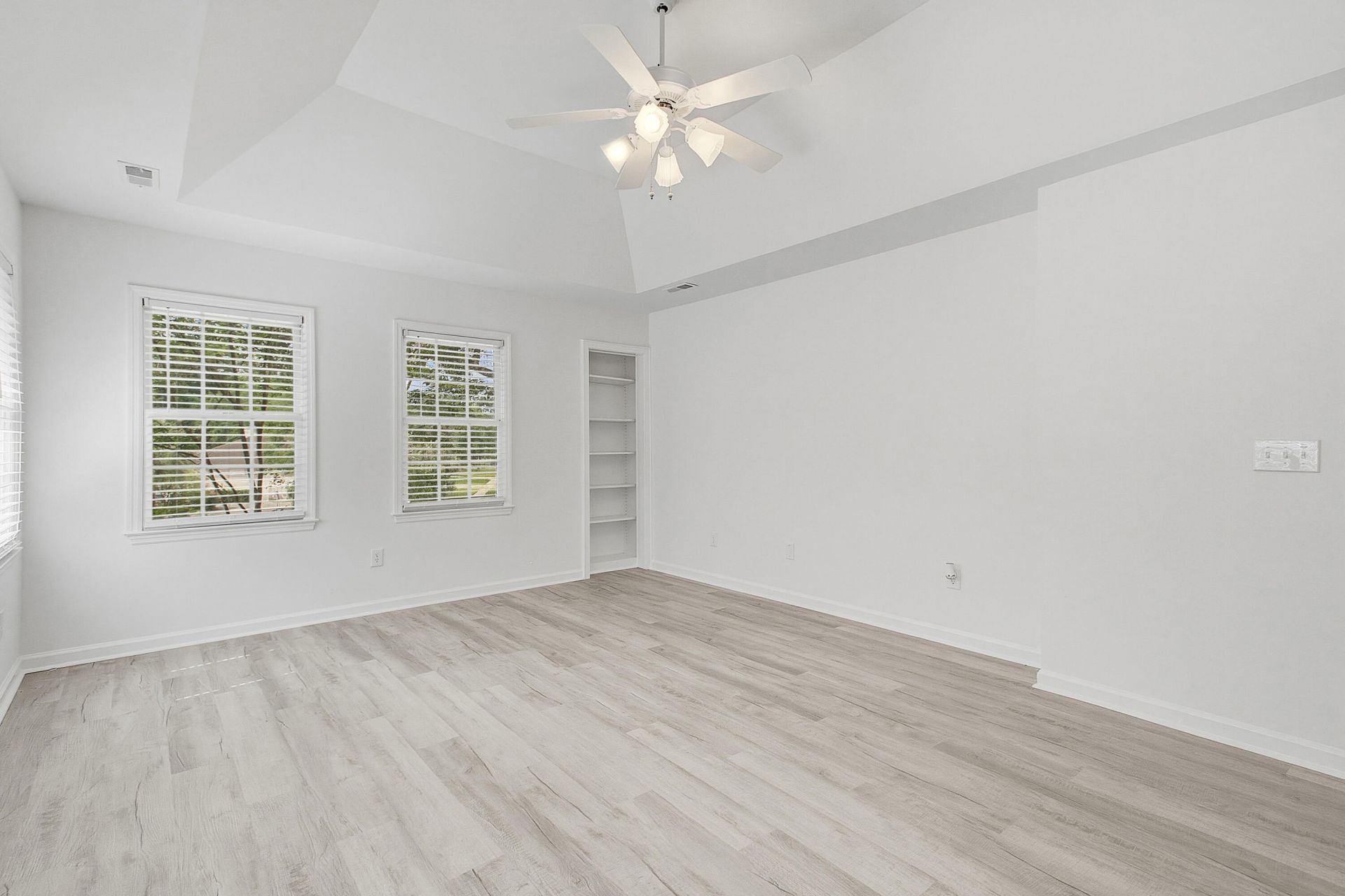 113 N Gateshead Crossing Photo 26