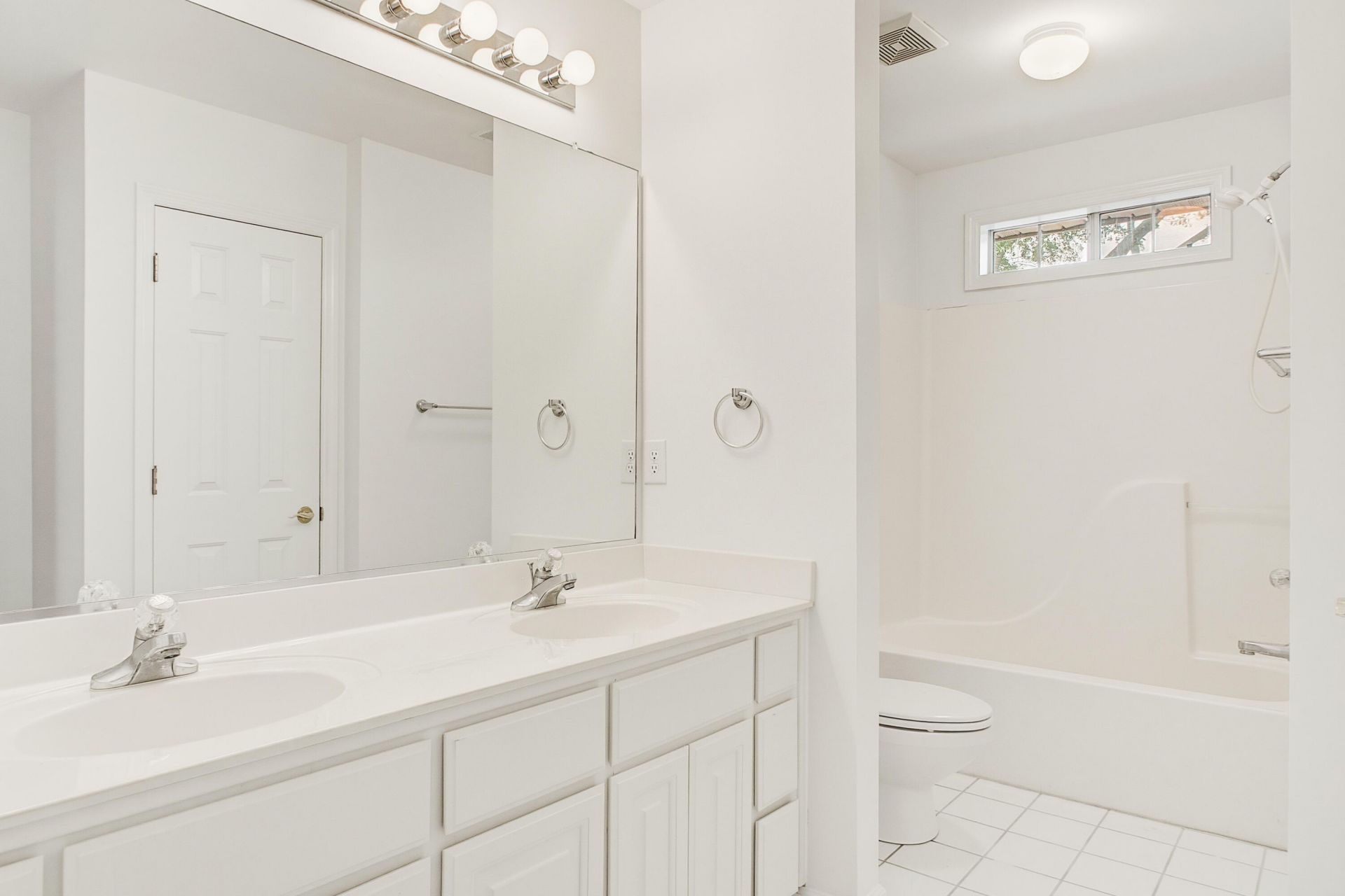 113 N Gateshead Crossing Photo 33