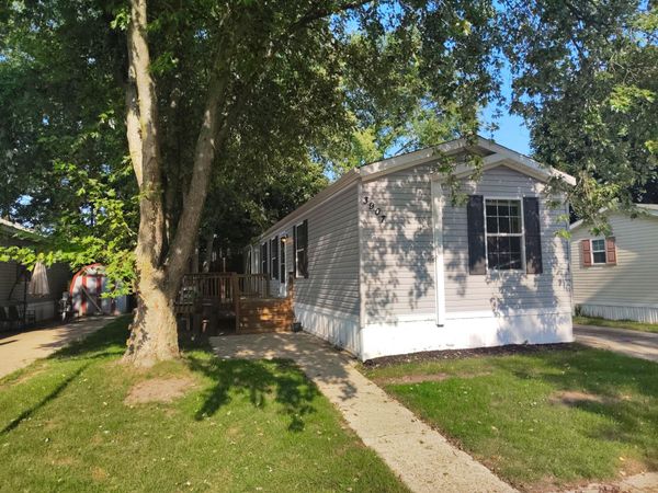 3907 Vail Avenue NW, Grand Rapids, MI 49544