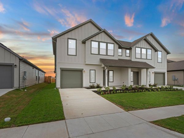 201 Backwood PASS, Taylor, TX 76574