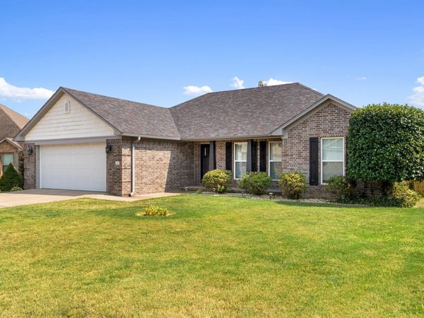 12 Lapis Cv, Greenbrier, AR 72058