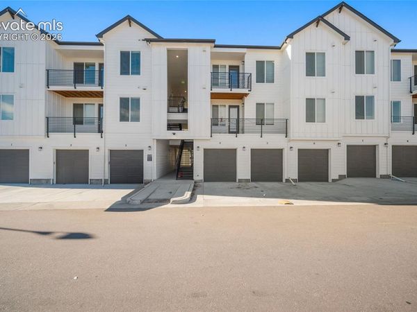 2232 Arikaree Heights, Unit 106, Colorado Springs, CO 80908