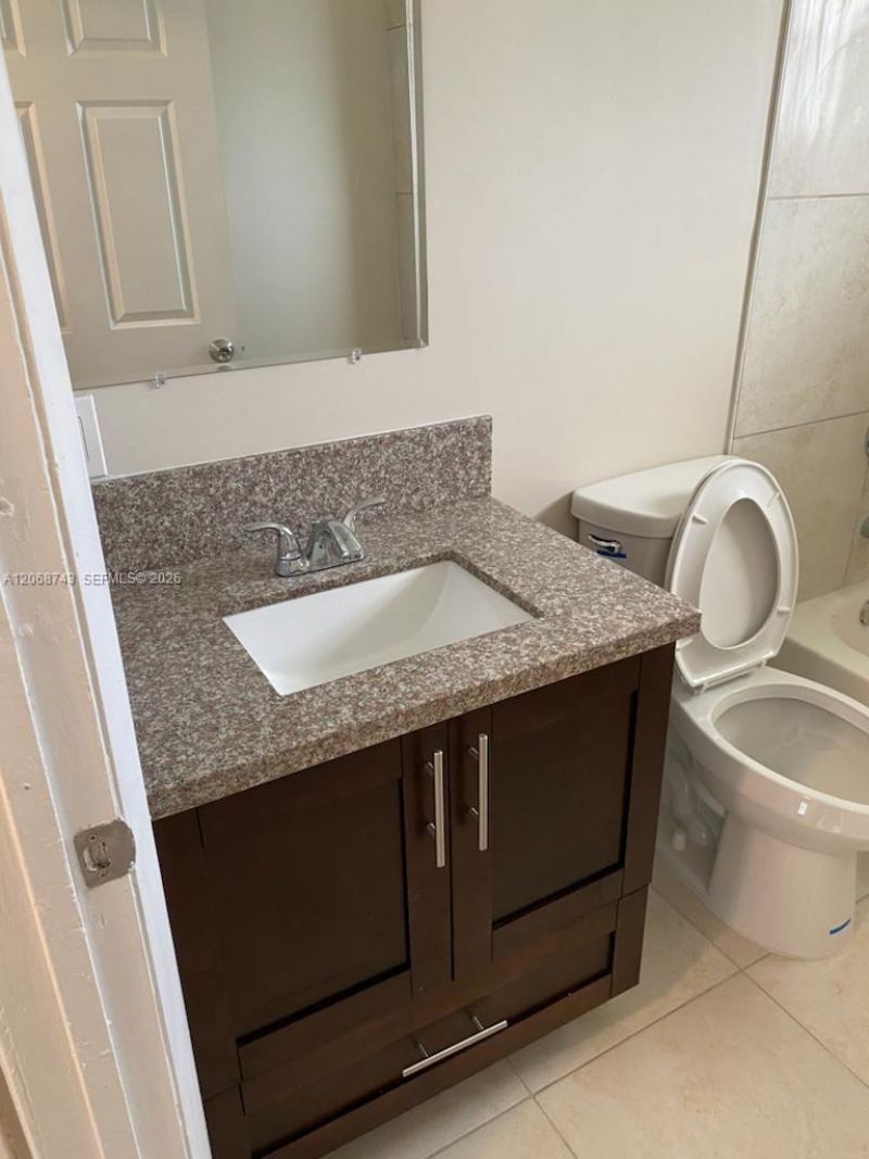 2416 NW 79th Ter , Unit 2418, Miami, FL 33147 Photo