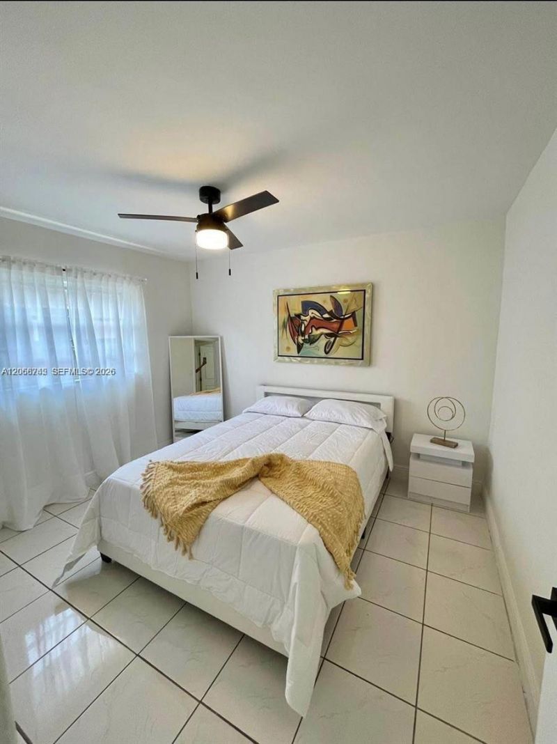 1097 E 1st Ave, Hialeah, FL 33010 Photo