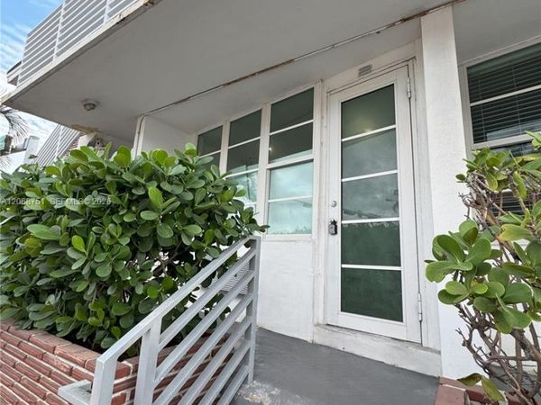300 74th St , Unit 2, Miami Beach, FL 33141