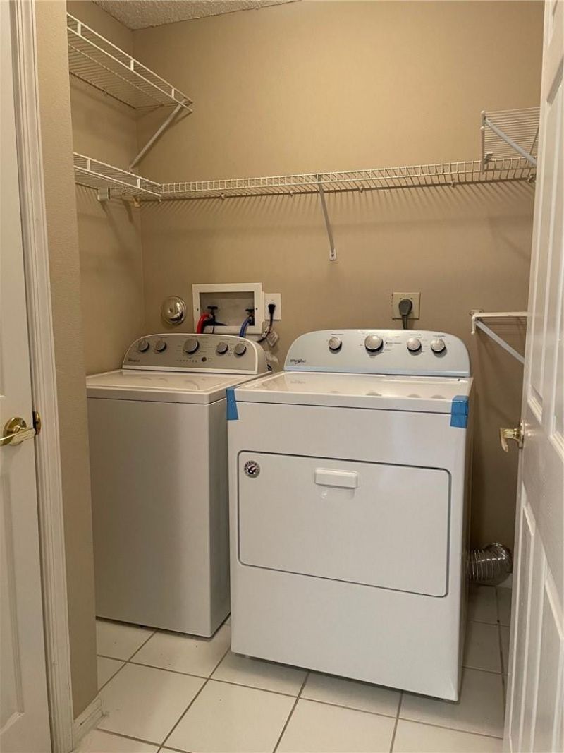19250 NW 12th Manor, Pembroke Pines, FL 33029 Photo