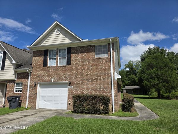 109 Cheyenne Court, Lake Waccamaw, NC 28450