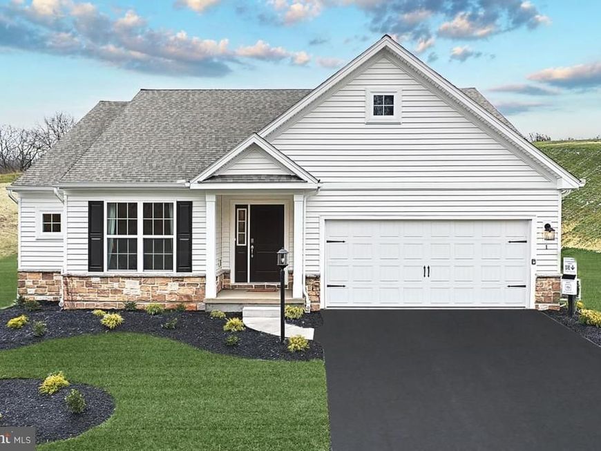 Abbey Plan On Crestwood Dr, Unit LOT 23, Chambersburg, PA 17202 Main Photo