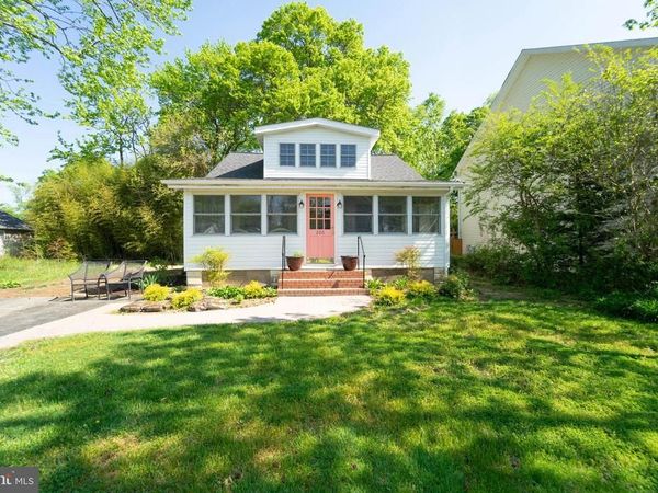 206 LINDEN AVENUE , EDGEWATER, MD 21037