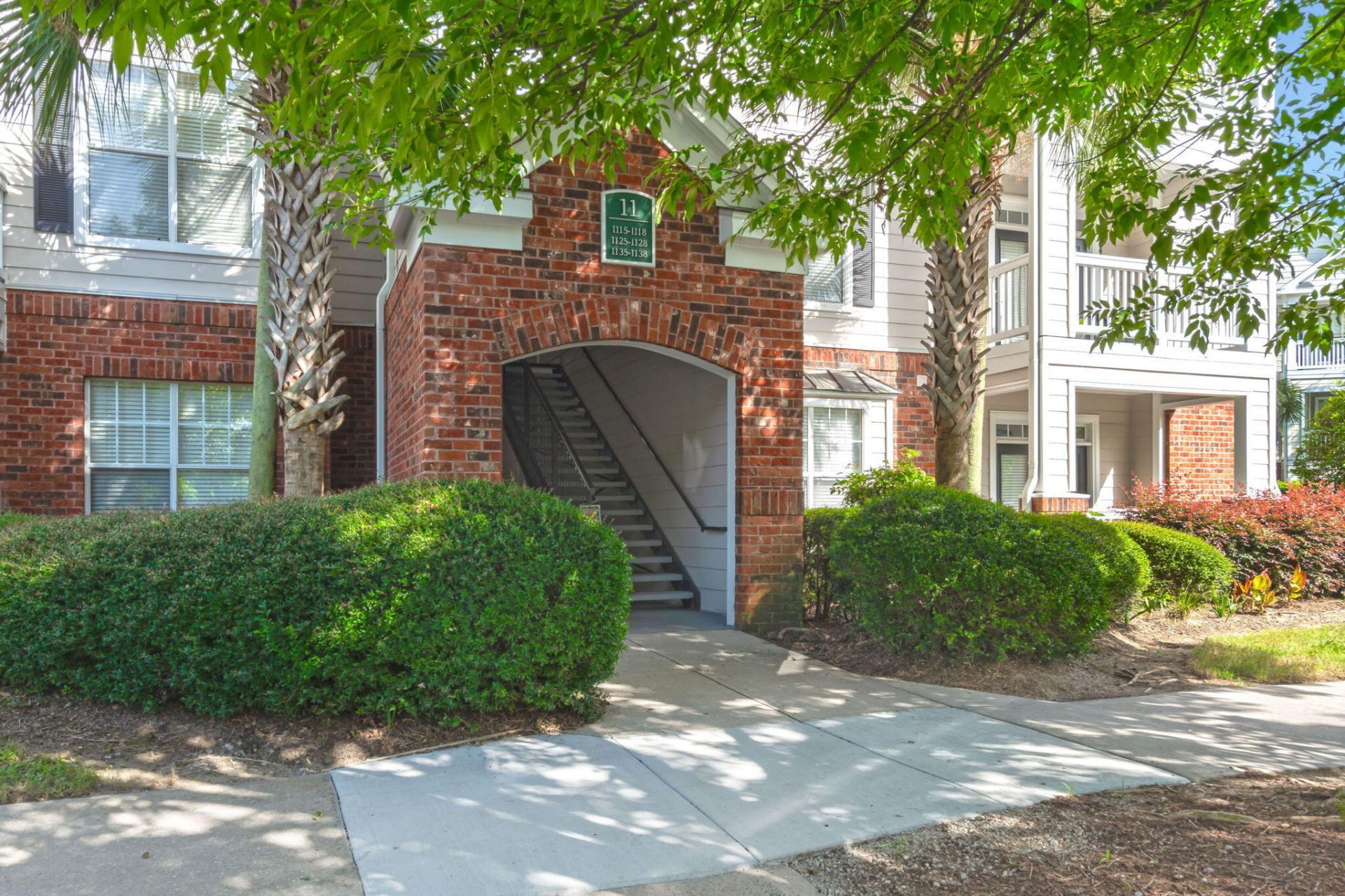 45 Sycamore Avenue Photo 2