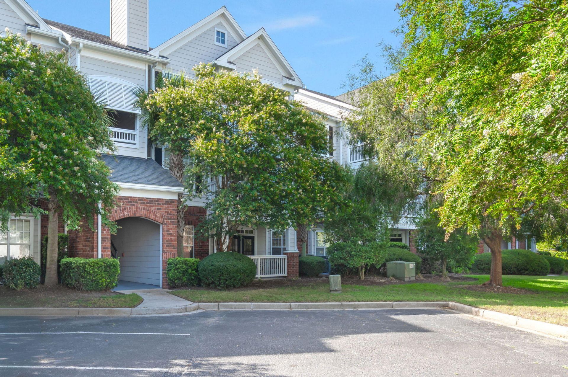 45 Sycamore Avenue Photo 22