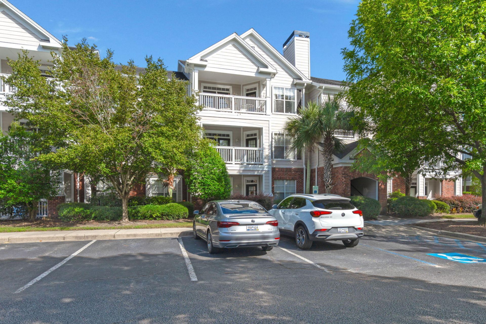 45 Sycamore Avenue Photo 23