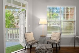 45 Sycamore Avenue photo 4