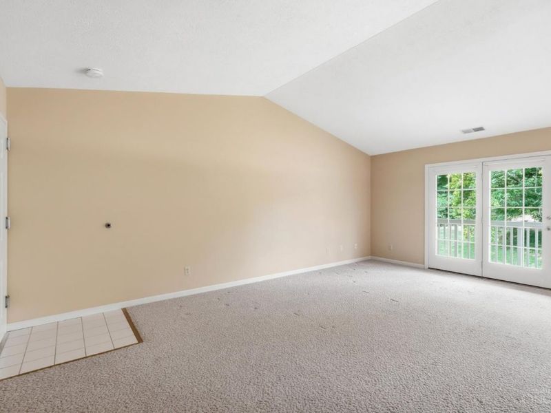 8771 Carrousel Park Circle, Unit 152, Colerain Township, OH 45251 Photo 10