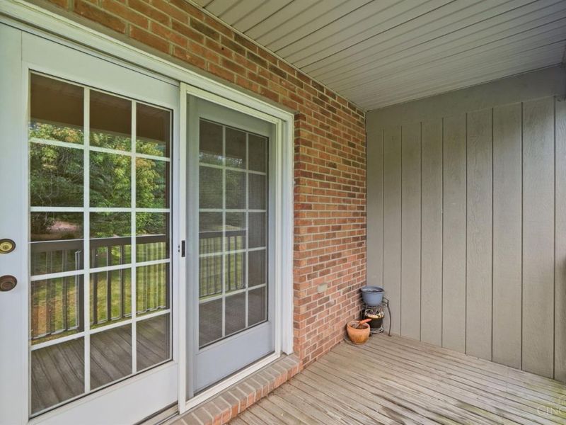 8771 Carrousel Park Circle, Unit 152, Colerain Township, OH 45251 Photo 31