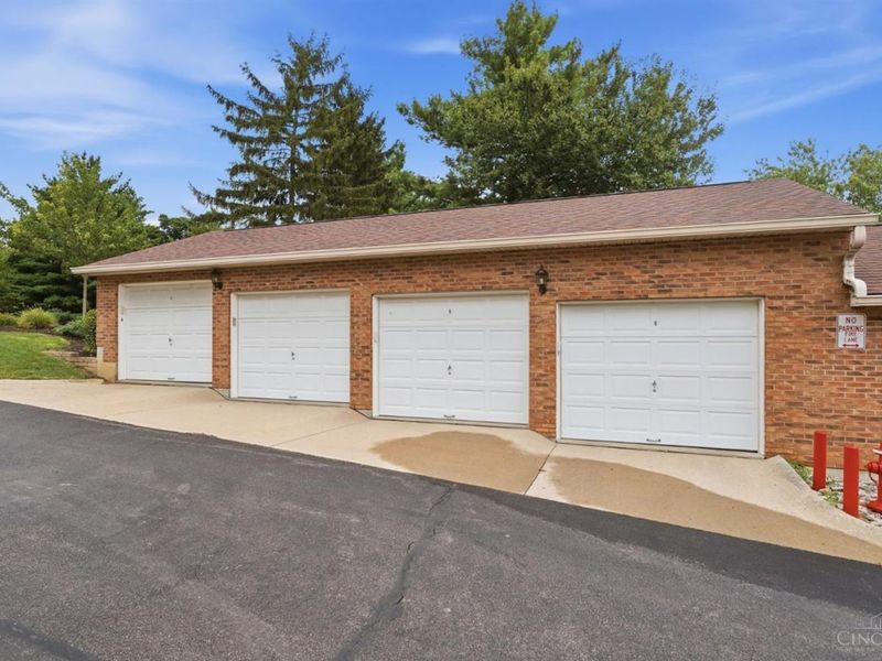 8771 Carrousel Park Circle, Unit 152, Colerain Township, OH 45251 Photo 37