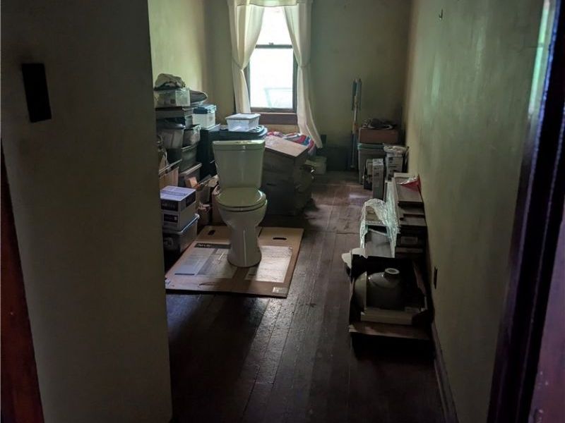 1903 Stewart Avenue , Cambridge, OH 43725 Photo 17