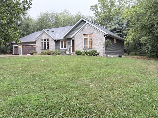 1662 Sycamore Street, Otsego, MI 49078