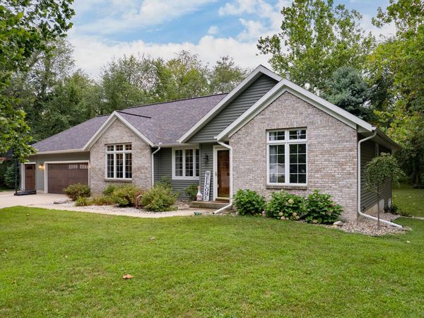 1662 Sycamore Street, Otsego, MI 49078