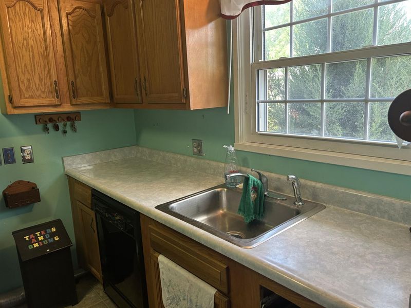 796 Gilmore Drive, Reynoldsburg, OH 43068 Photo 4