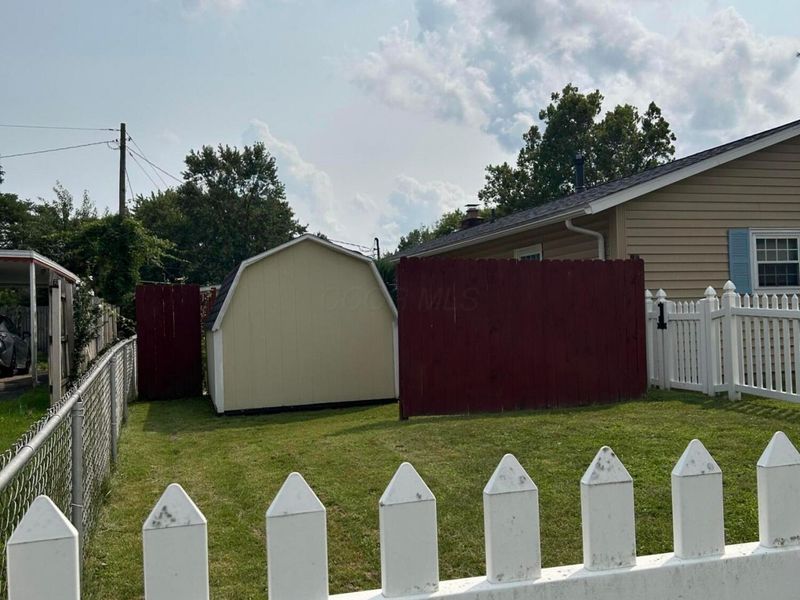 796 Gilmore Drive, Reynoldsburg, OH 43068 Photo 5