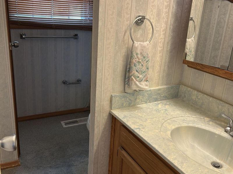 796 Gilmore Drive, Reynoldsburg, OH 43068 Photo 7