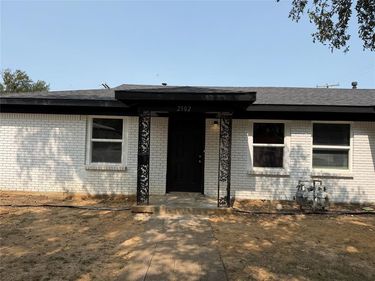 2502 Normont Circle, Fort Worth, TX 76103