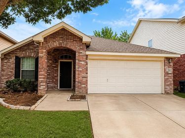 13252 Ridgepointe Road, Fort Worth, TX 76244