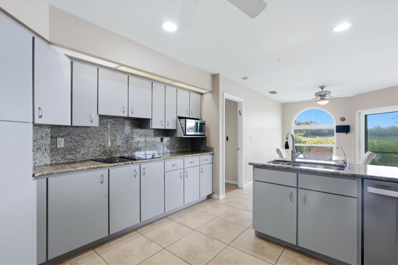 4300 Camino Madera, Sarasota, FL 34238 Photo