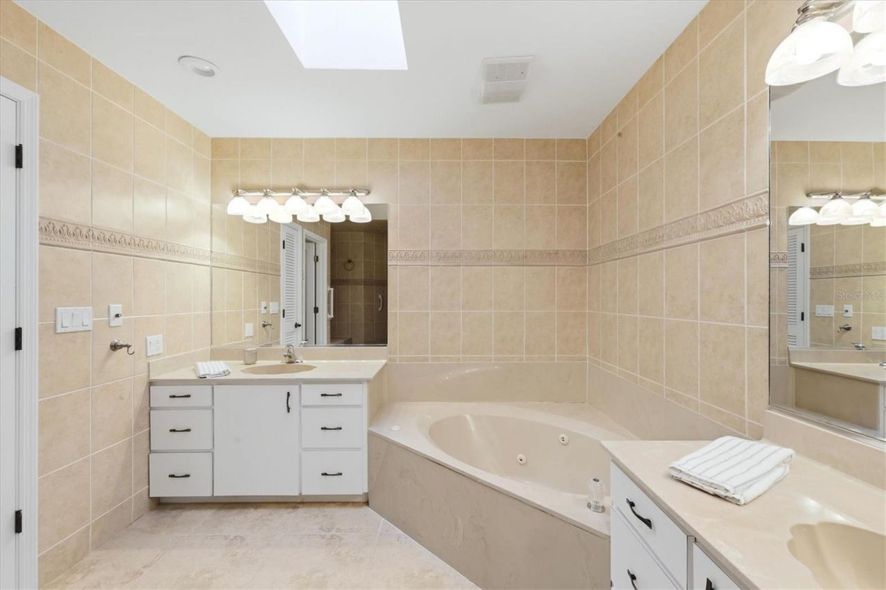 4300 Camino Madera, Sarasota, FL 34238 Photo