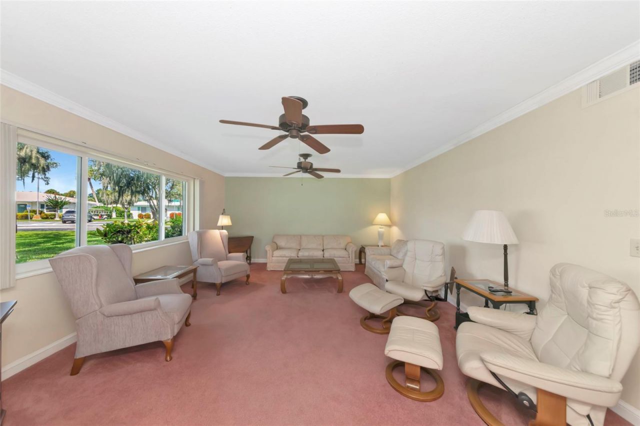 4202 Schwalbe Drive, Unit 89, Sarasota, FL 34235 Photo