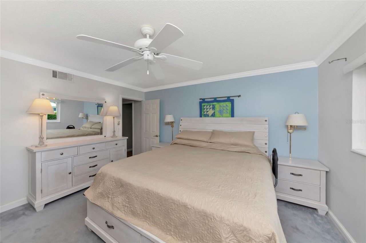 4202 Schwalbe Drive, Unit 89, Sarasota, FL 34235 Photo