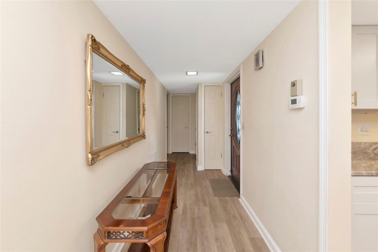 4202 Schwalbe Drive, Unit 89, Sarasota, FL 34235 Photo