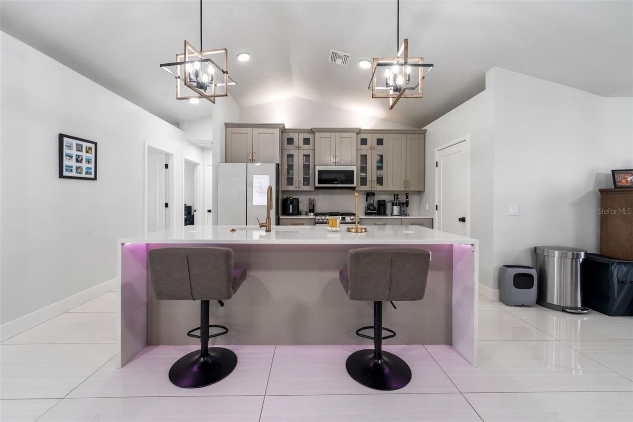 9571 NE Highway 27 Alternate, Bronson, FL 32621 Photo
