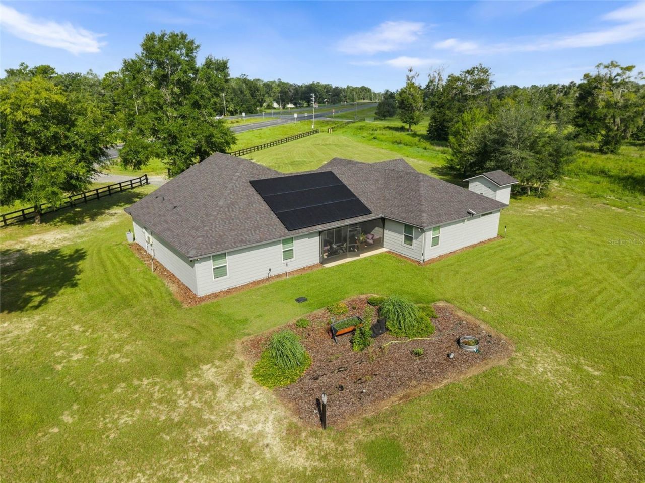 9571 NE Highway 27 Alternate, Bronson, FL 32621 Photo