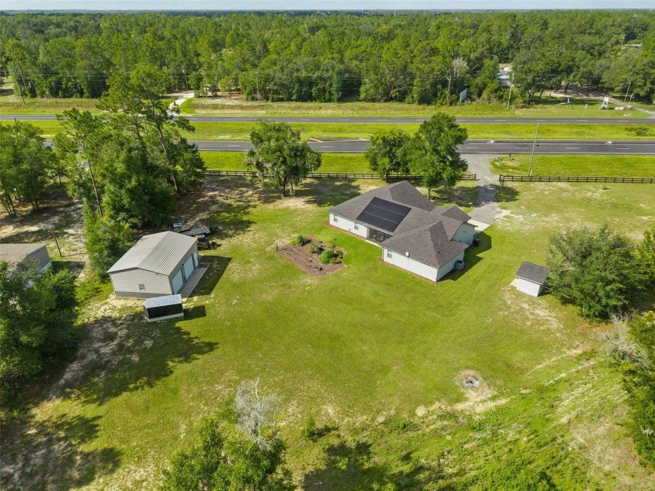 9571 NE Highway 27 Alternate, Bronson, FL 32621 Photo