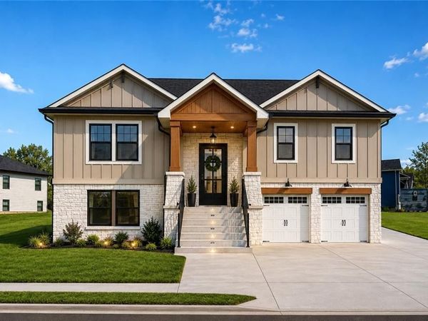 900 Charles Street, Knob Noster, MO 65336