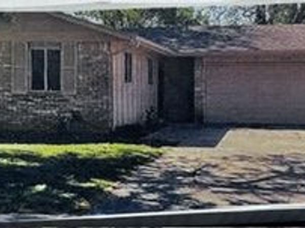 2433 S 140th East Avenue , Tulsa, OK 74134