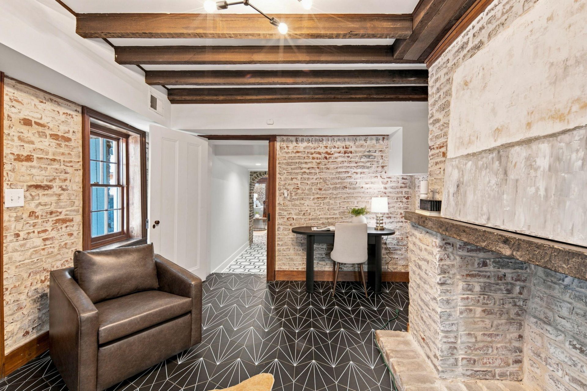 30 Anson Street Photo 107