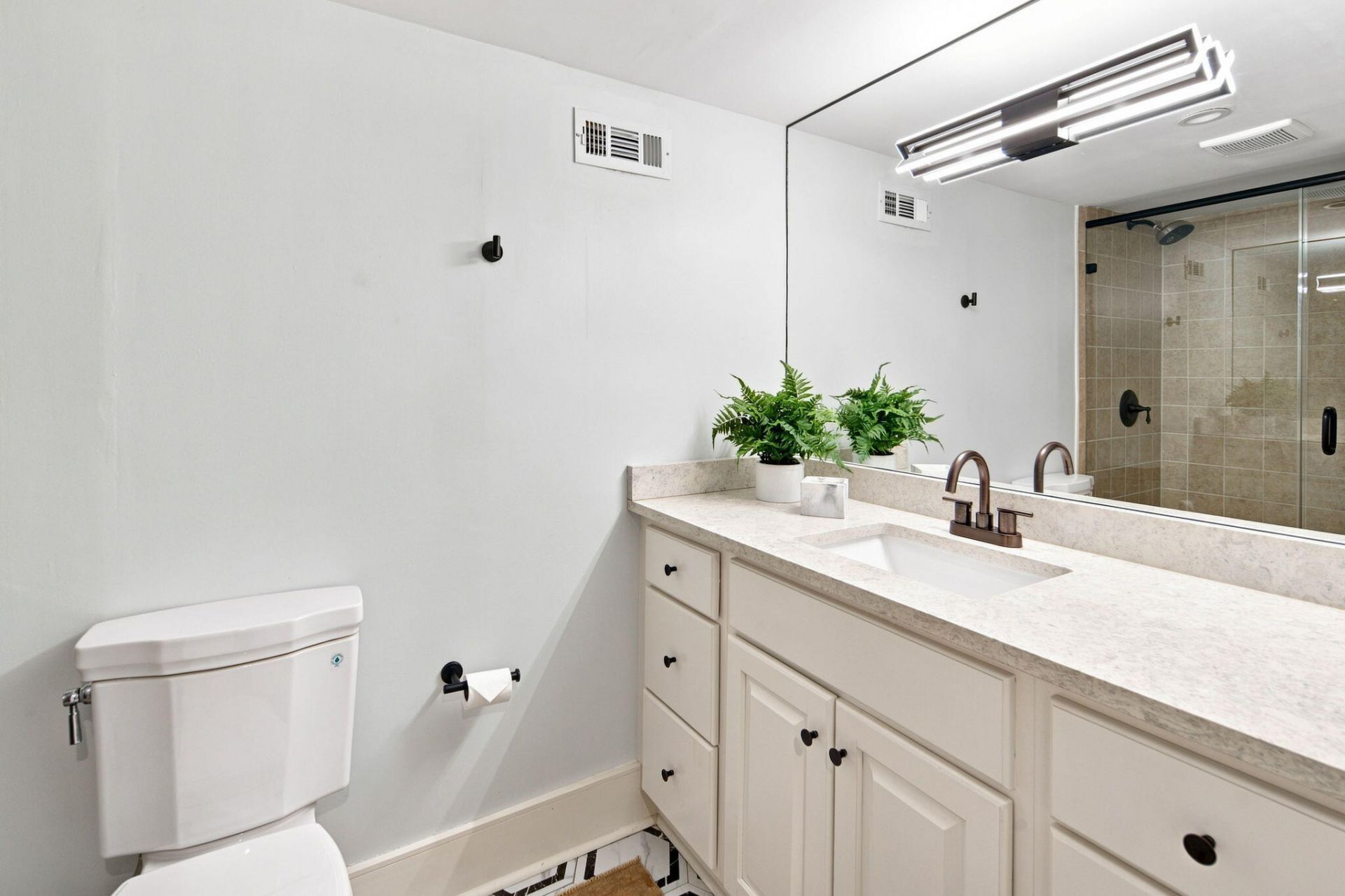 30 Anson Street Photo 110