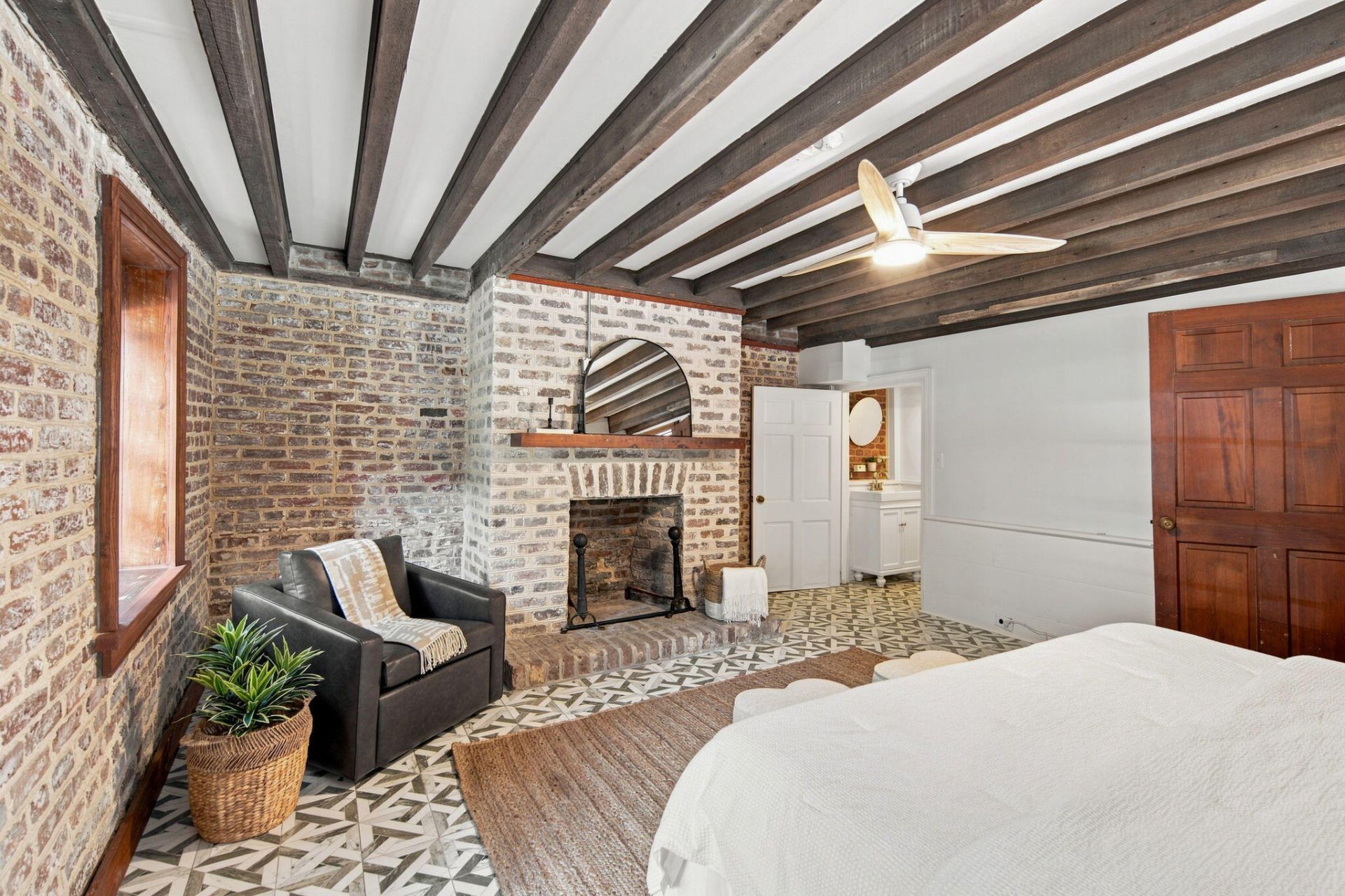 30 Anson Street Photo 94