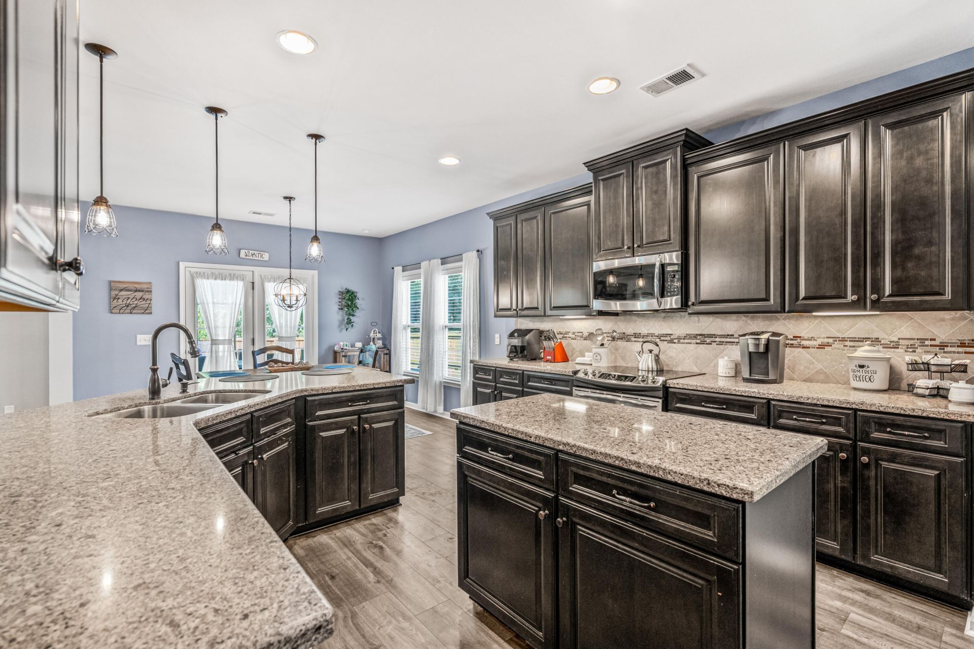1005 Victoria Pointe Lane Photo 12
