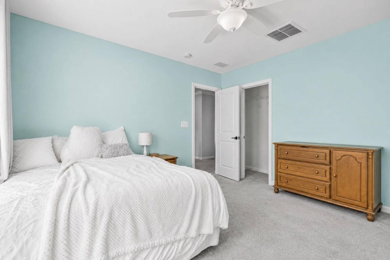 1005 Victoria Pointe Lane Photo 23