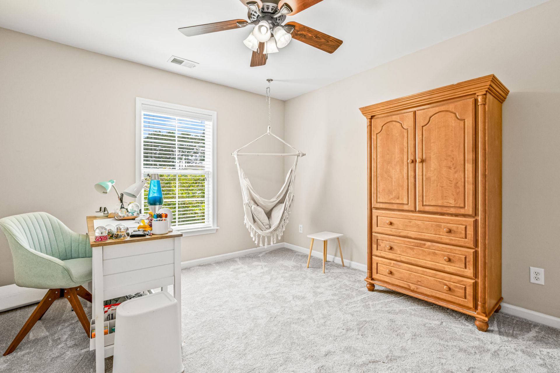 1005 Victoria Pointe Lane Photo 28