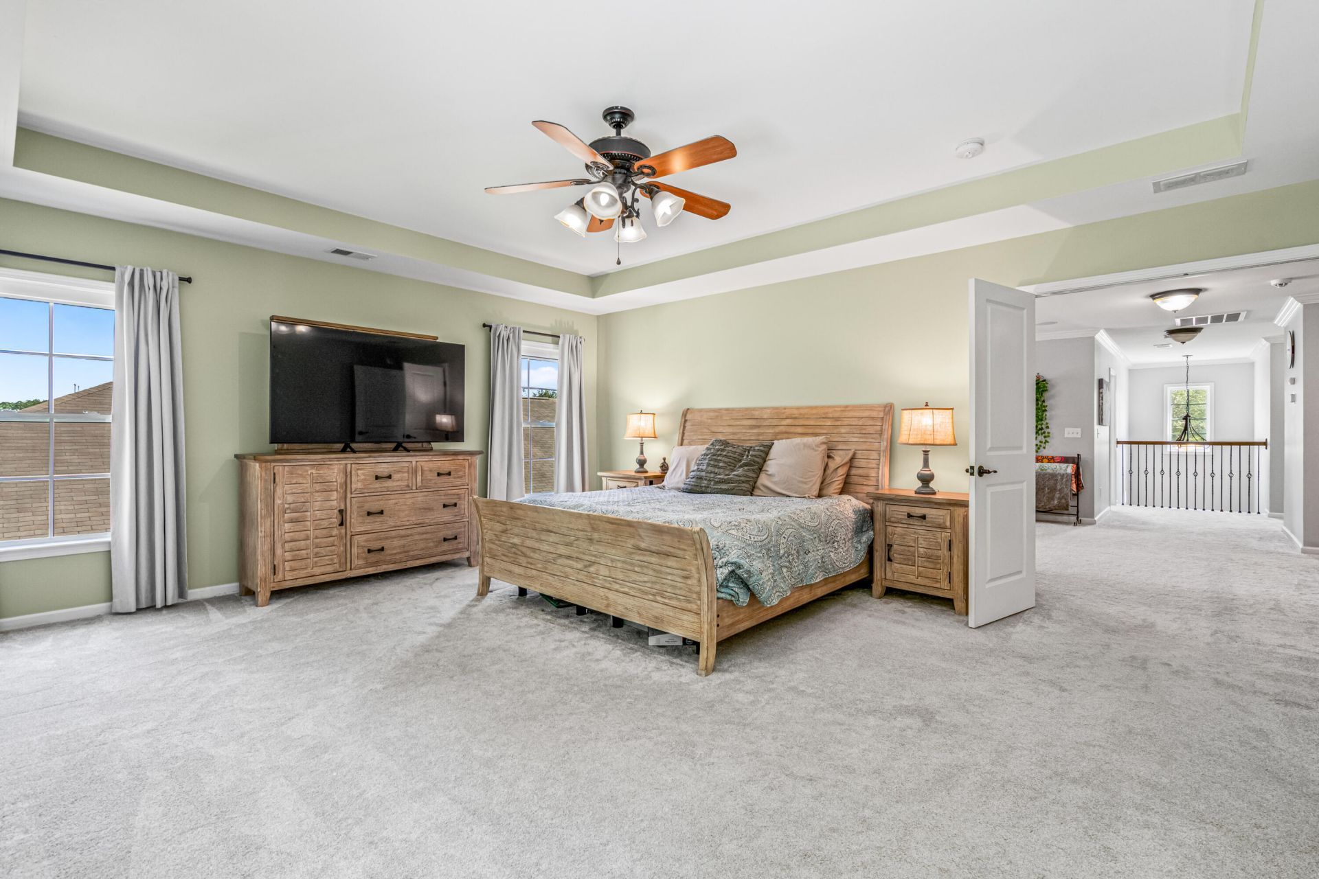 1005 Victoria Pointe Lane Photo 31