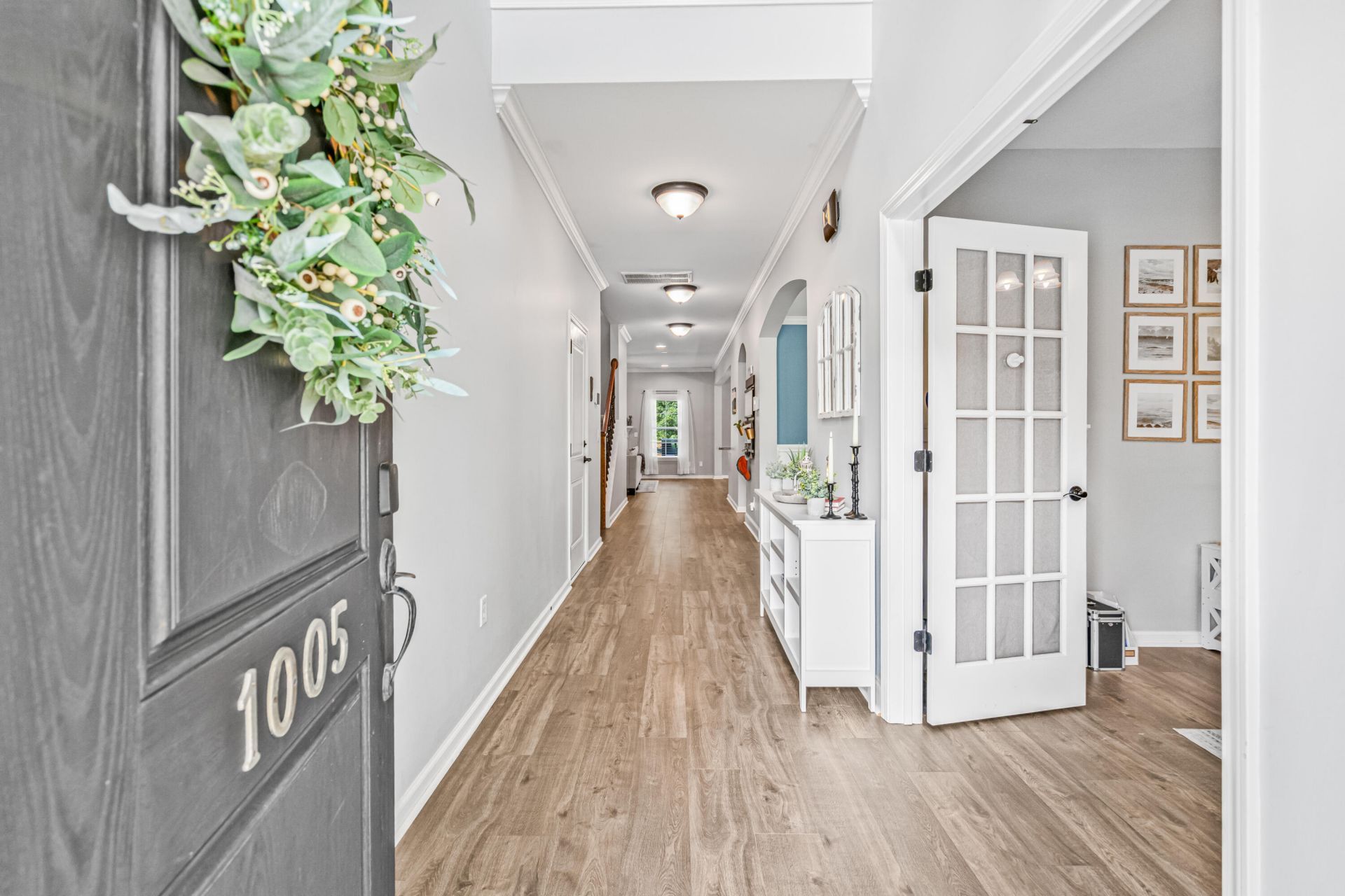 1005 Victoria Pointe Lane Photo 6