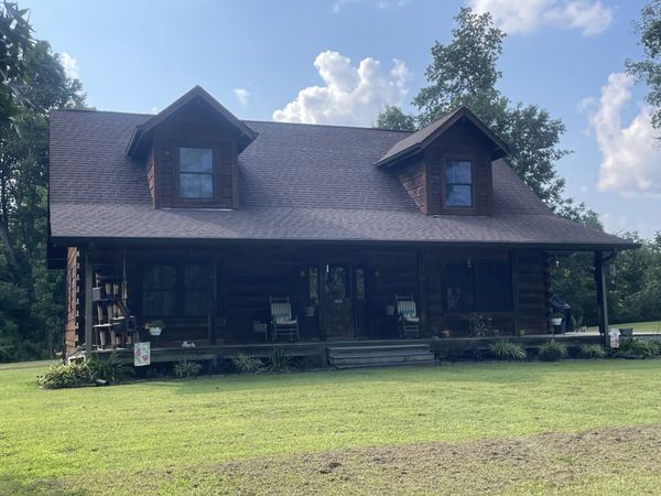 3056 E Big Richland Creek Rd, Mc Ewen, TN 37101