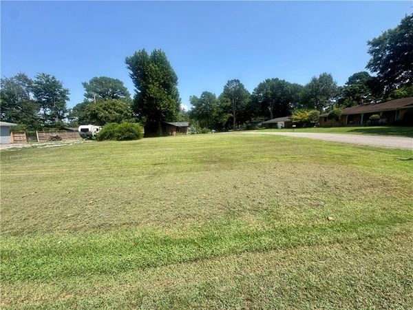 0000 South Cumberland Ave, Russellville, AR 72801