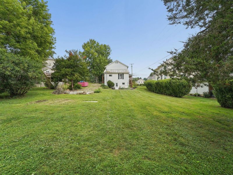 107 W Sandusky Street, Fredericktown, OH 43019 Photo 41